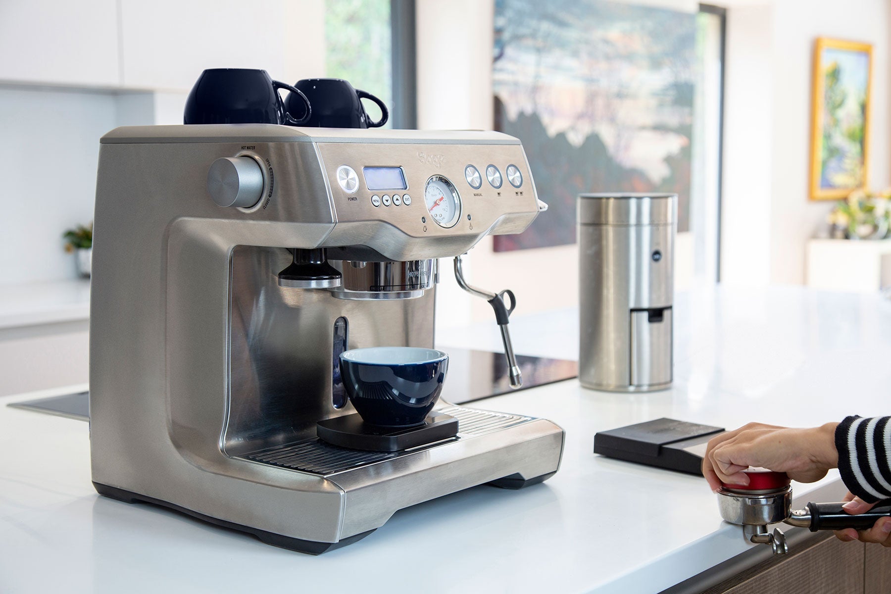 Sage Dual Boiler Review: A Latte Art Finalist’s Verdict