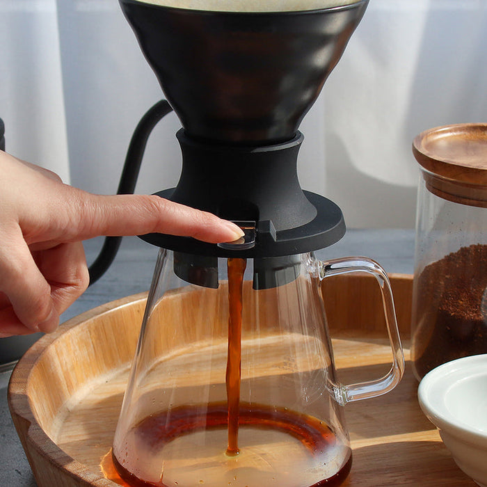 Christmas Retail for Cafés and Roasteries: What to Stock in 2026