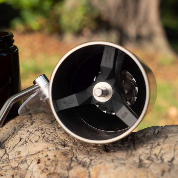 Comandante C40 Nitro Blade Coffee Grinder MK4 (Liquid Amber)