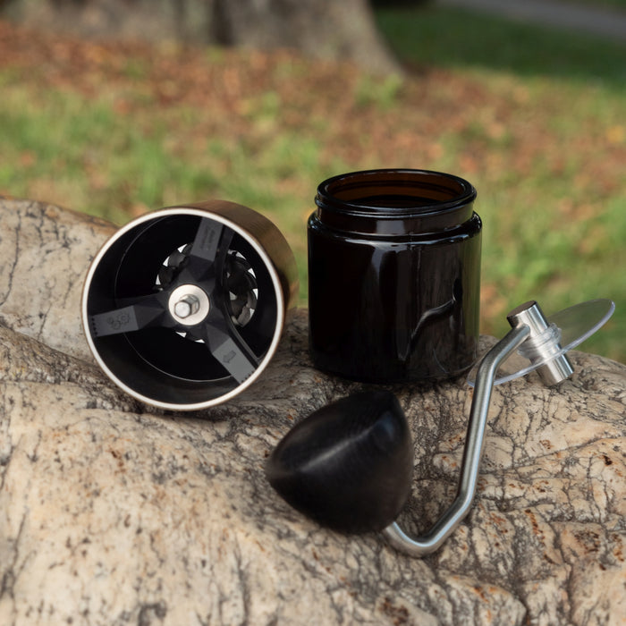 Comandante C40 Nitro Blade Coffee Grinder MK4 (Liquid Amber)