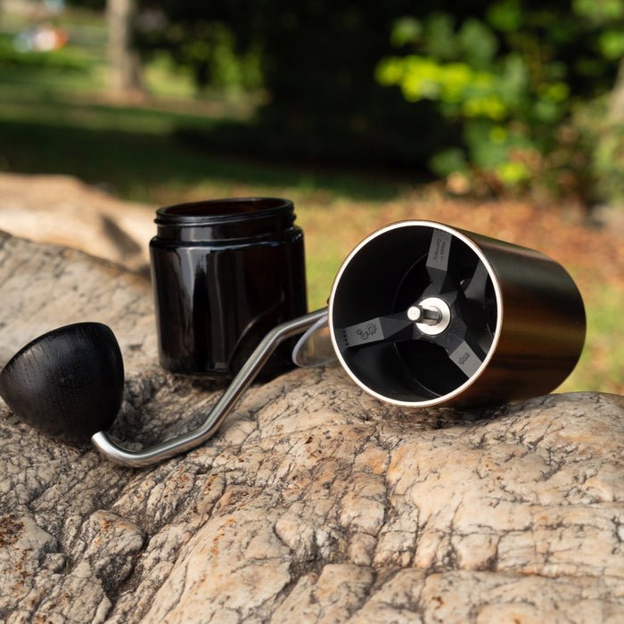 Comandante C40 Nitro Blade Coffee Grinder MK4 (Liquid Amber)